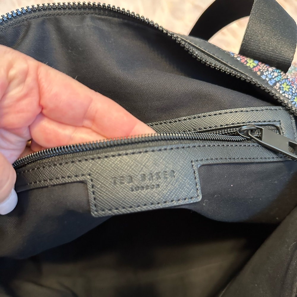 Ted Baker Joanina Tote - Picture 7 of 11